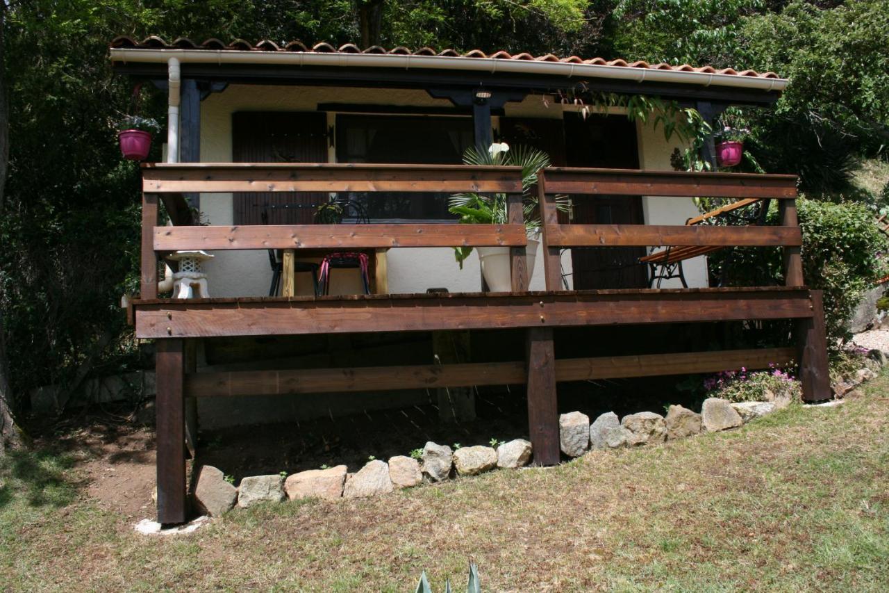 The Petite Chalet Chambre d'hôtes L'Isle-Jourdain  Exterior foto